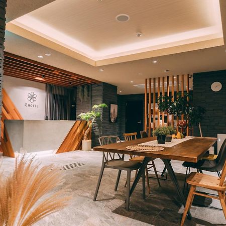 R Hotel Honmachi Osaka Ngoại thất bức ảnh